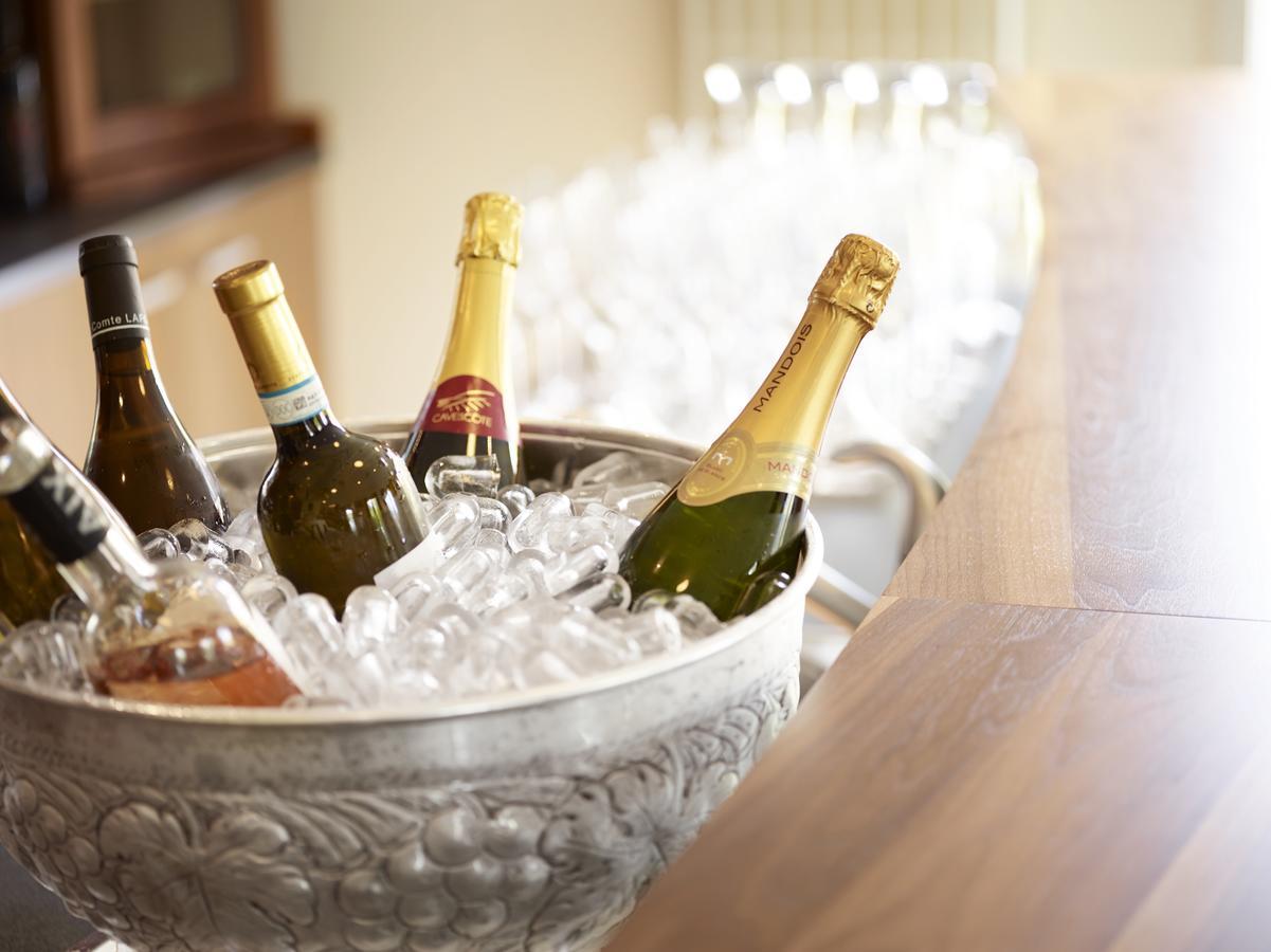 Boutique Hotel Balm Meggen ภายนอก รูปภาพ