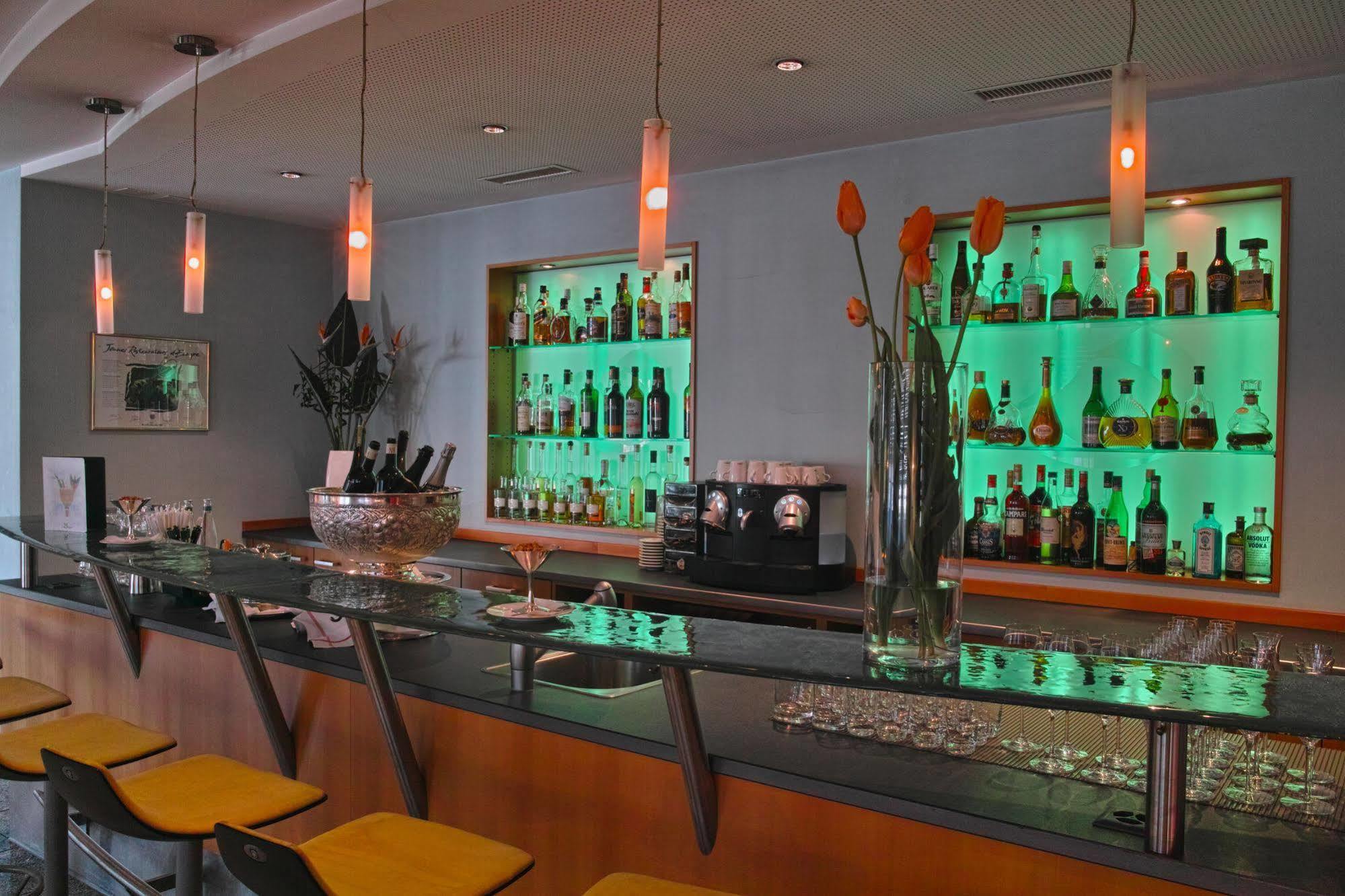 Boutique Hotel Balm Meggen ภายนอก รูปภาพ